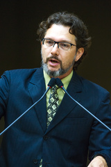 Retrato.  Vereador Professor Alex Fraga.