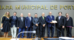 Vereadores e representantes da comunidade libanesa na homenagem desta quarta-feira