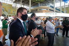 Márcio Bins Ely (em destaque) participou da homenagem