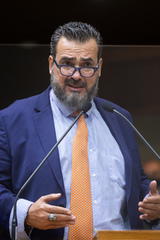 Retrato. Vereador Claudio Janta