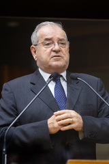 Retrato. Vereador Idenir Cecchim