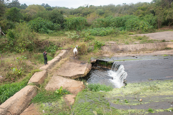 Visita dos vereadores à Represa da Lomba do Sabão, para tratar sobre a manutenção e prevenção da barragem e situação da população ribeirinha. Na foto, vereador Jessé Sangalli