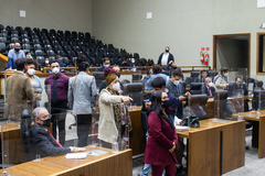Vereadores em plenário na sessão de hoje