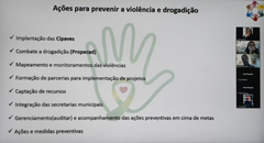 Reunião para tratar sobre o programa completo de combate e prevenção à violência escolar.