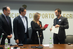 Vereadora Fernanda Barth (PRTB) foi a proponente da homenagem