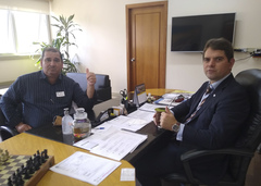 Vereador Paulino Renz (e) e presidente Márcio Bins Ely 