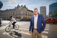 Ramiro Rosário: “O balanço é extremamente positivo. Conseguimos auxiliar com ideias o prefeito Melo e sua equipe de secretários com o objetivo de reanimar o setor de eventos e o turismo de negócios em Porto Alegre, bem como auxiliar todos os empreendedores na retomada econômica pós-pandemia.” Foto: Jefferson Bernardes / Agência Preview / Arquivo