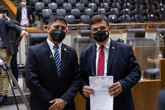 Vereadores Giovane Byl (PTB) e José Freitas (Republicanos) 