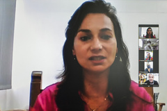 Reunião para discutir sobre o Projeto Pedagógico para o município. Na foto, Secretária de Educação, Janaina Audino.