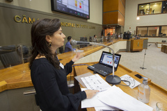 Secretária municipal de Educação, Janaína Audino