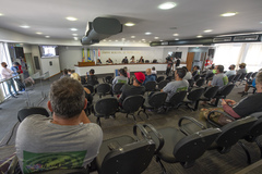 PAUTA: O Preço do Lixo – Multas aos recicladores autônomos de baixa renda

CONVIDADOS: Representante do Gabinete do Prefeito; Secretário Léo Voigt, ou representante da Secretaria Municipal do Desenvolvimento Social e Esporte; Diretor-Geral Paulo Marques dos Reis, ou representante do DMLU; Sr. Venâncio Francisco de Castro – Trabalhador autônimo de reciclagem