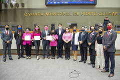 O Outubro Rosa visa à conscientização sobre o diagnóstico precoce do câncer de mama