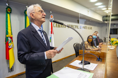 Ao agradecer a homenagem, Celito Cristofoli relembrou sua trajetória na cidade
