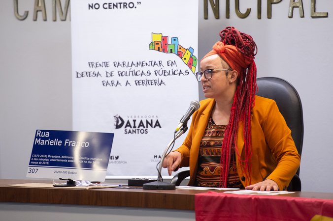 Lançamento da Frente Parlamentar em Defesa de Politicas Públicas para a Periferia. Na foto, vereadora Daiana Santos