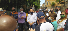Visita a comunidade atingida por deslizamento