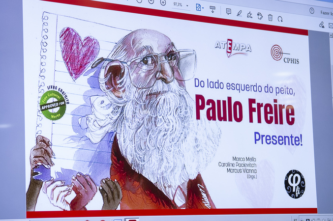 Sessão Solene em homenagem ao centenário de Paulo Freire, dos vereadores Matheus Gomes e Pedro Ruas.