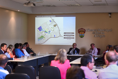 Vereadores e integrantes do Executivo participaram do encontro