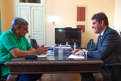Prefeito Sebastião Melo (e) e vereador Márcio Bins Ely