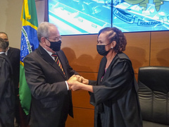 Cecchim cumprimenta nova presidente do TJRS