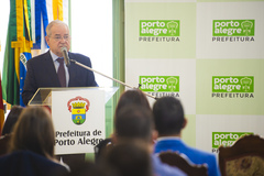 Cecchim fica até quarta na Prefeitura