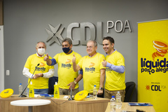 Presidente Idenir Cecchim participa do lançamento do Liquida Porto Alegre