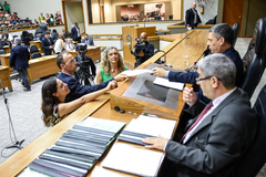 Movimentação de plenário na sessão desta quarta-feira