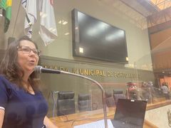 Em homenagem ao Dia Internacional da Mulher a vereadora Tanise Sabino faz um pronunciamento na Tribuna 