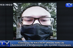 Reunião sobre falta de funcionários e professores nas escolas municipais.