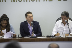 Reunião de conjunta das comissões CEFOR e CEDECONH para debater a prestação de serviços da CEEE Equatorial em Porto Alegre. Na foto, vereador Mauro Zacher, presidente da Cefor.