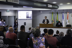 Reunião de conjunta das comissões CEFOR e CEDECONH para debater a prestação de serviços da CEEE Equatorial em Porto Alegre.
