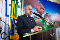 Cecchim na posse do novo secretário
