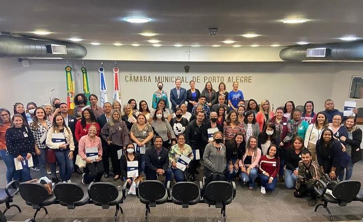 Seminário sobre autismo conta com público expressivo na Câmara Municipal de Porto Alegre
