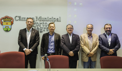 Presidente  da Sicredi União Metropolitana RS, Sr.  Ronaldo Sielichow , apresenta plano de economia local de sua instituição.