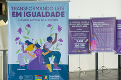 Mostra fica até sexta-feira na Câmara