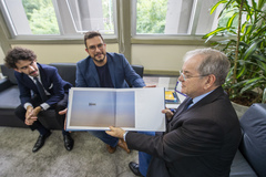 Presidente Idenir Cecchim recebe Márcio Carvalho e Mikael Ricardo, Diretores da Smart Arquitetura