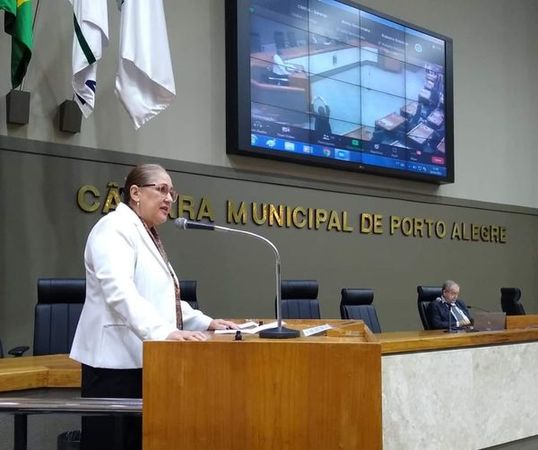 Vereadora Lourdes destaca Abril Laranja