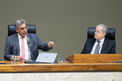 Prefeito Sebastião Melo e o presidente da Câmara, vereador Idenir Cecchim (MDB)