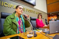 Rosana Metrangolo falou em nome do Sindicaers