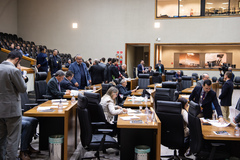 Movimentação em Plenário nesta segunda-feira