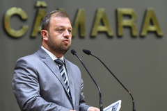 Vereador André Carús (PMDB) é o proponente