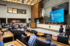 Presidente Idenir Cecchim participa da abertura da exposição interativa: “Diagnóstico POA 2030” - Revisão do Plano Diretor de Porto Alegre.
