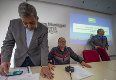 Audiência Pública para apresentação e debate das Diretrizes Orçamentárias 2023 para o Município de Porto Alegre com a presença do Prefeito Sebastião Melo e do Presidente da Câmara Municipal Idenir Cecchim.

Convidados: Secretaria Municipal da Fazenda – SMF; e Secretaria Municipal de Planejamento e Assuntos Estratégicos – SMPAE.