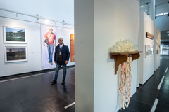 Obras em exposição no 23º Salão de Artes Câmara Municipal de Porto Alegre.