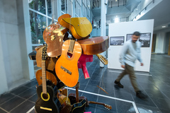 Obras em exposição no 23º Salão de Artes Câmara Municipal de Porto Alegre.