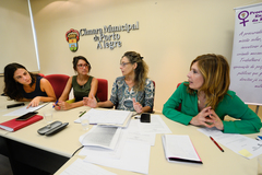 Reunião teve a participação de quatro vereadoras
