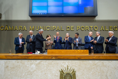Sessão Solene de Outorga do Título de Cidadão de Porto Alegre ao senhor Vilson Nailor Noer