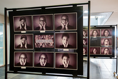 Exposição Todos os Tons, em referência à semana da consciência negra.