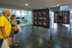 Exposição Todos os Tons, em referência à semana da consciência negra.