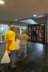 Exposição Todos os Tons, em referência à semana da consciência negra.