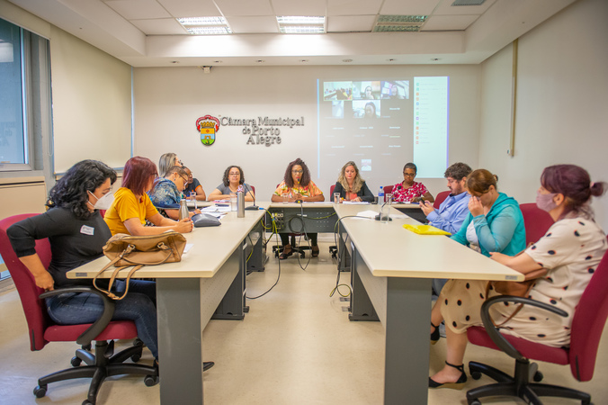 Déficit de Monitorias de crianças atípicas na EMEF Moradas da Hípica; e Selo de Educação Antirracista nas Escolas do Município.
Coordenador CECE - Ver. Roberto Robaina